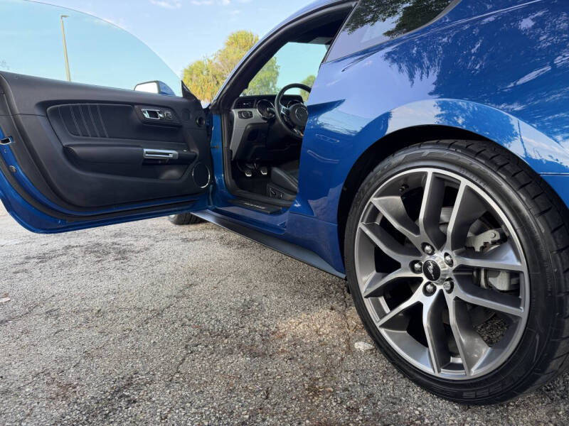 2017 Ford Mustang GT Premium