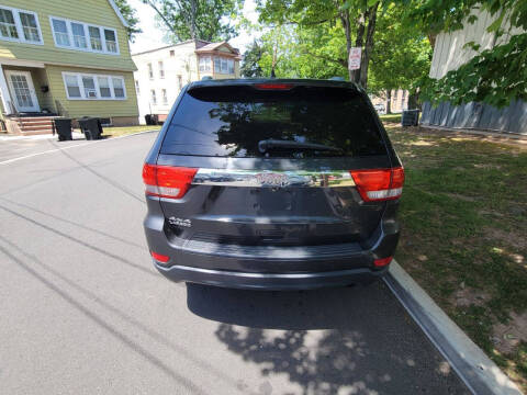 2011 Jeep Grand Cherokee Laredo X