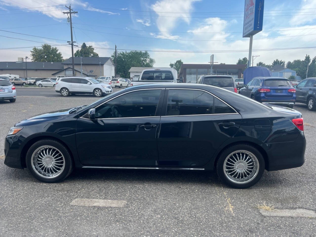 2013 Toyota Camry for sale at NCW AUTO GROUP in Kennewick, WA