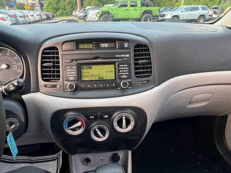2008 Hyundai Accent GS