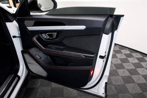 2019 Lamborghini Urus