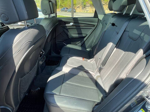 2018 Audi Q5 2.0T quattro Premium Plus