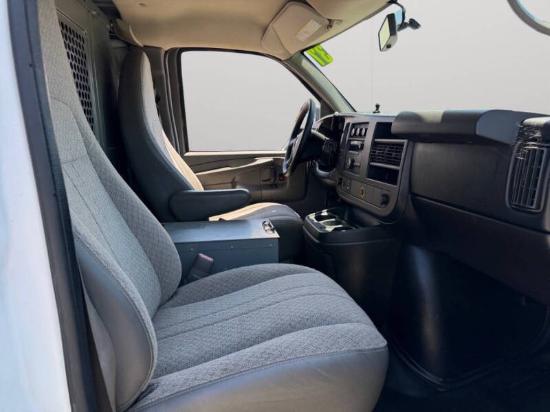 2014 Chevrolet Express 2500