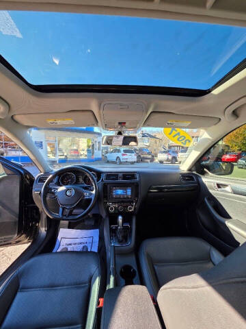 2017 Volkswagen Jetta 1.8T SEL Premium