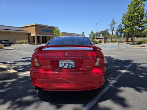 2004 Pontiac GTO