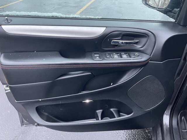 2017 Dodge Grand Caravan GT