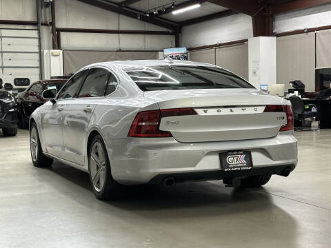 2018 Volvo S90 T5 Momentum