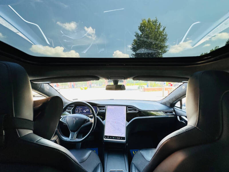 2016 Tesla Model S 75D