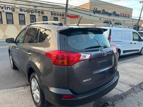 2013 Toyota RAV4 LE