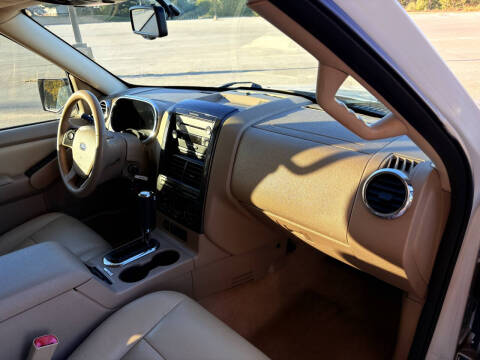 2010 Ford Explorer XLT