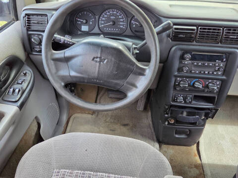 2002 Chevrolet Venture LS
