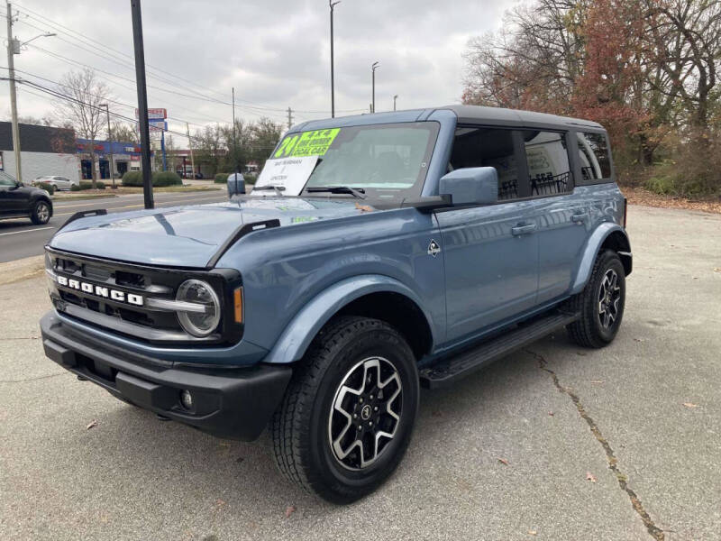 2024 Ford Bronco Outer Banks