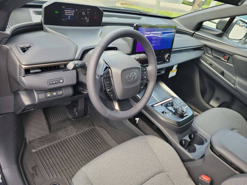 2026 Toyota bZ XLE Plus