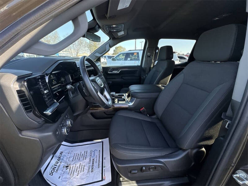 2023 GMC Sierra 1500