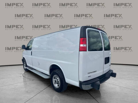 2024 GMC Savana 2500