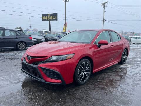 2021 Toyota Camry for sale at ALNABALI AUTO MALL INC. in Machesney Park IL