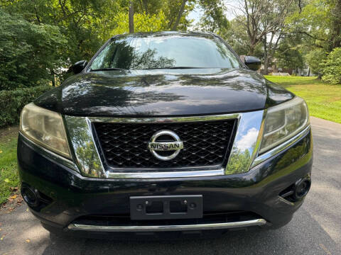 2014 Nissan Pathfinder SV