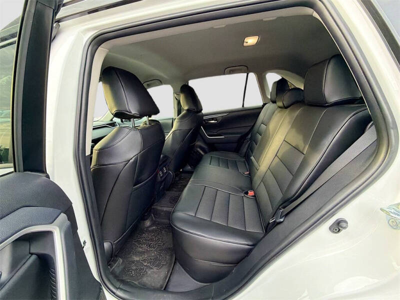 2025 Toyota RAV4 Hybrid Woodland Edition