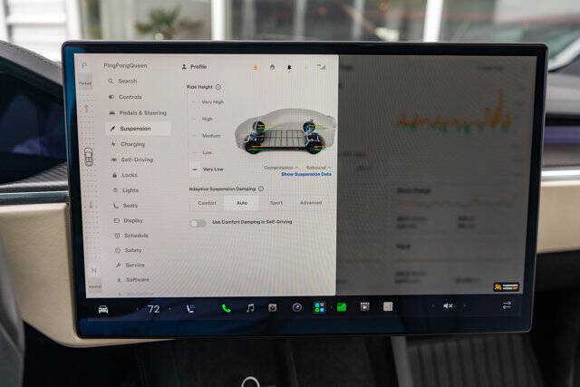 2022 Tesla Model X 34