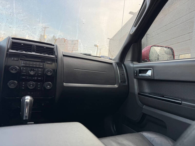 2011 Ford Escape Limited