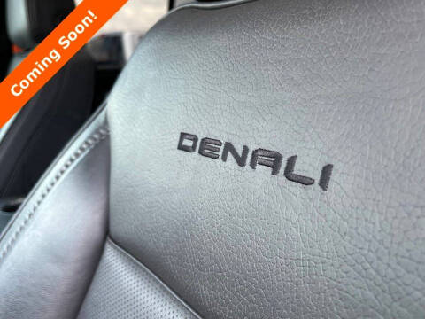 2022 GMC Yukon Denali
