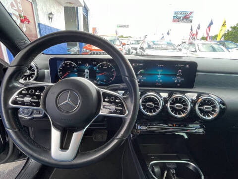 2020 Mercedes-Benz A-Class A 220