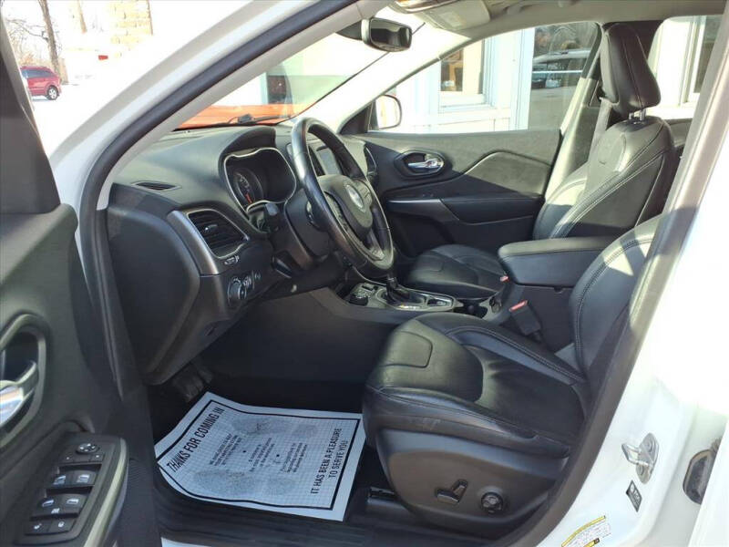 2021 Jeep Cherokee Latitude Lux