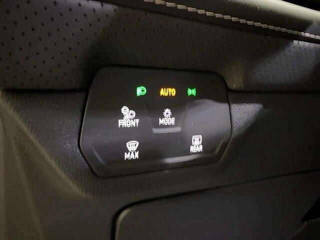 2025 Volkswagen Atlas Cross Sport SE 4Motion