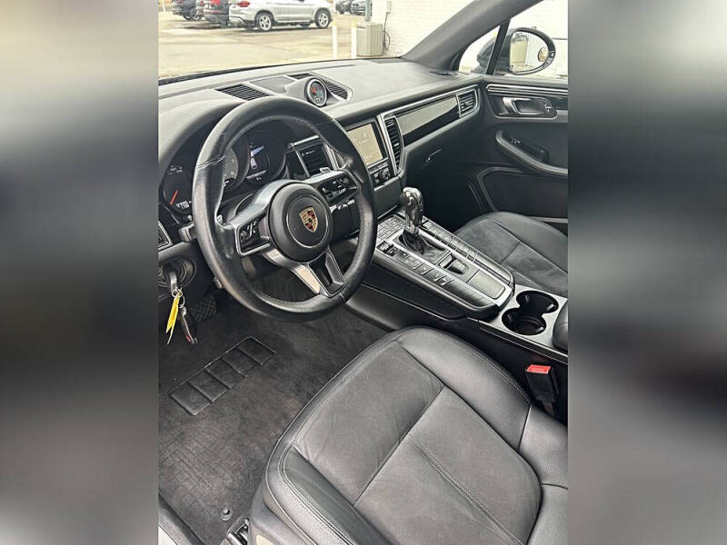 2016 Porsche Macan S