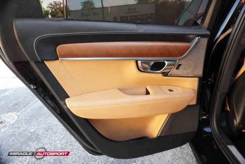 2017 Volvo S90 T6 Inscription