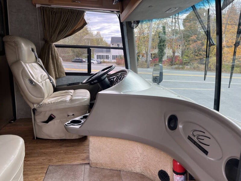 2005 Freightliner xc37