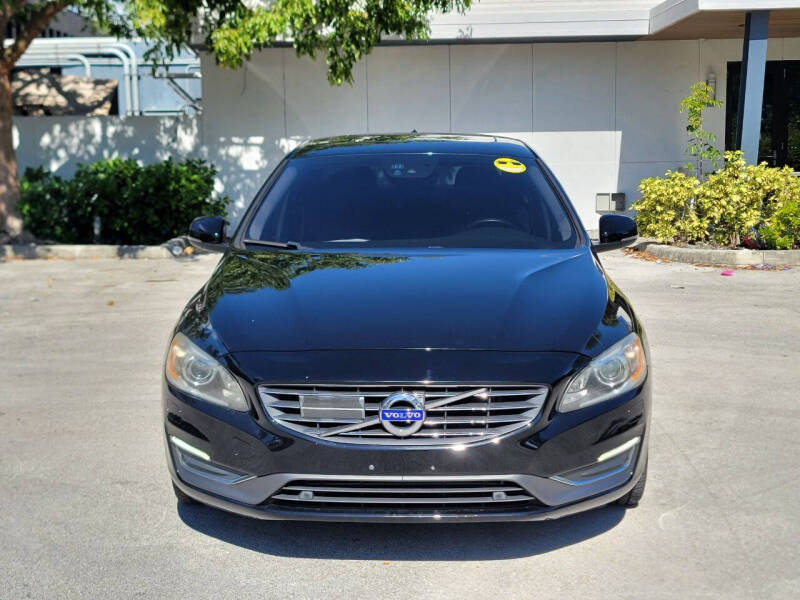 2015 Volvo S60 T5 Drive-E Platinum