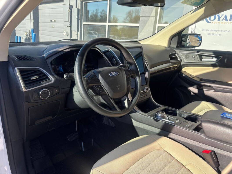 2023 Ford Edge SE