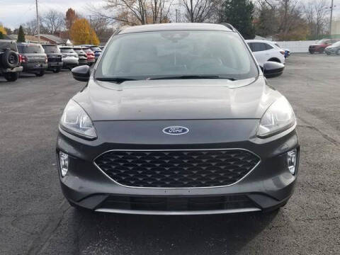 2020 Ford Escape SEL
