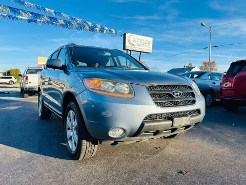 2009 Hyundai Santa Fe for sale at J. Tyler Auto LLC in Evansville IN