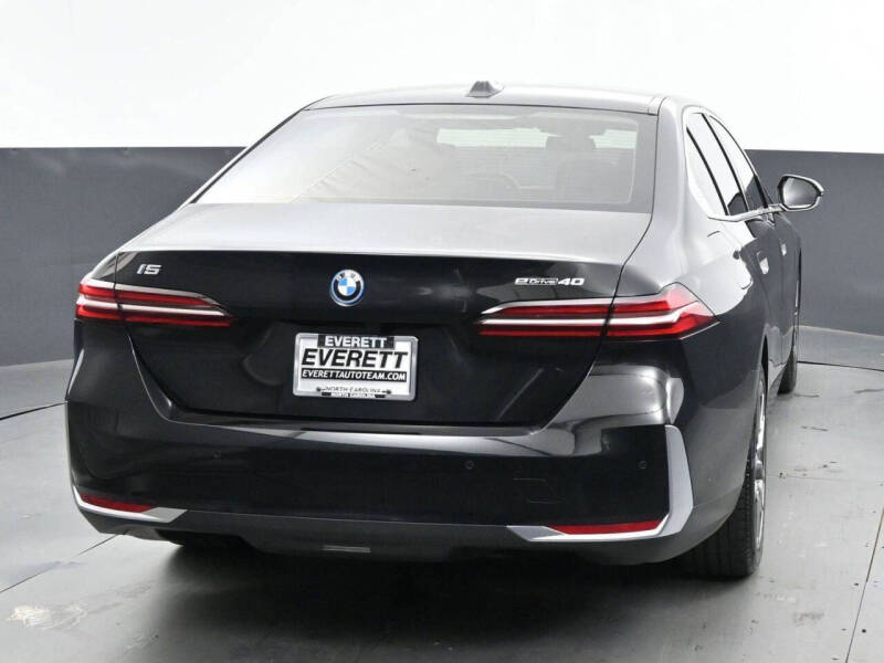 2024 BMW i5 eDrive40