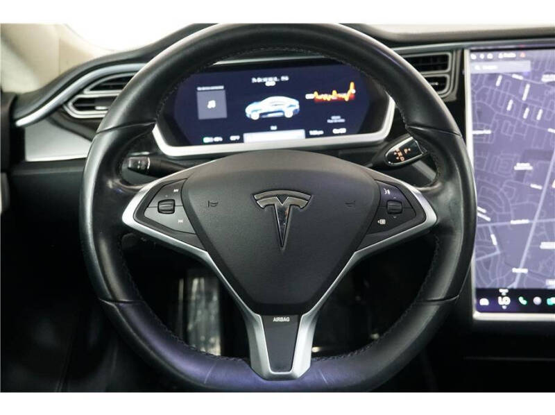 2013 Tesla Model S