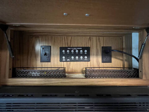 2000 Winnebago Adventurer