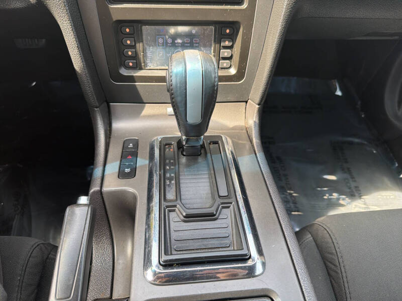 2013 Ford Mustang V6