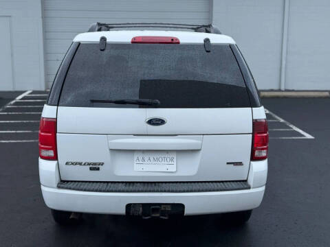 2005 Ford Explorer XLT