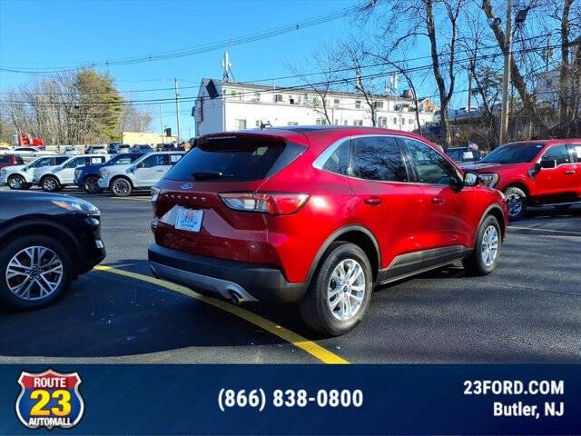2022 Ford Escape SE