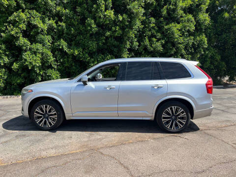 2020 Volvo XC90 T5 Momentum