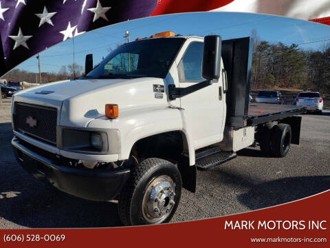 2005 Chevrolet Kodiak C4500 for sale at Mark Motors Inc in Gray KY