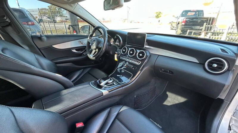 2015 Mercedes-Benz C-Class C 300