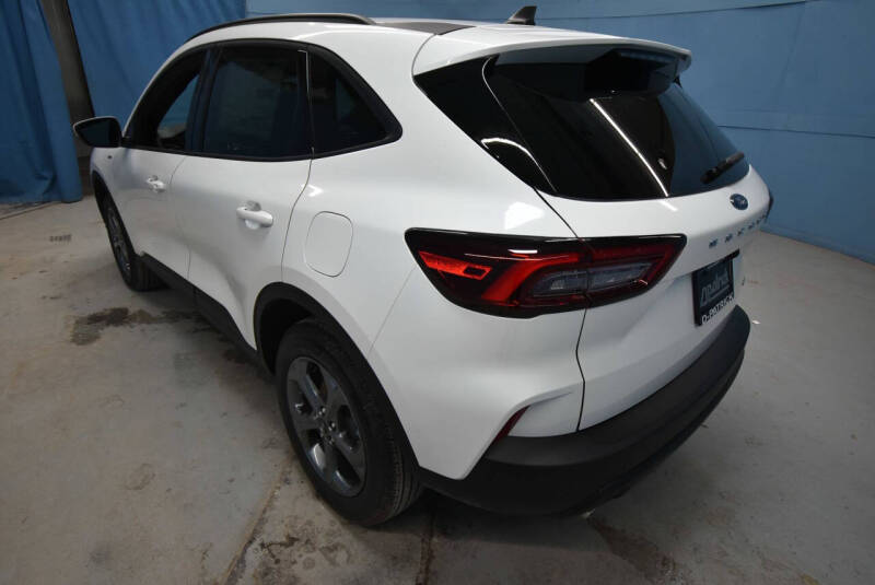 2026 Ford Escape ST-Line Select