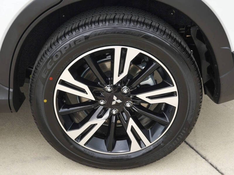 2026 Mitsubishi Eclipse Cross SE