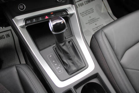 2022 Audi Q3 quattro S line Premium 45 TFSI