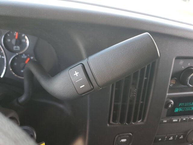 2024 Chevrolet Express 2500