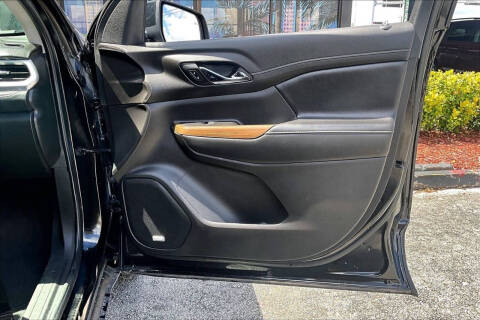 2019 GMC Acadia SLE-2