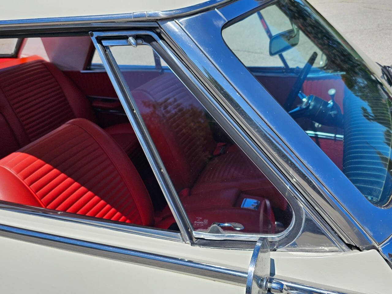 1962 Studebaker Golden Hawk 19